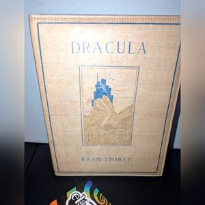 Universal Monster DRACULA Bram Stoker Handbags Book Crossbody Goth Purse NWT